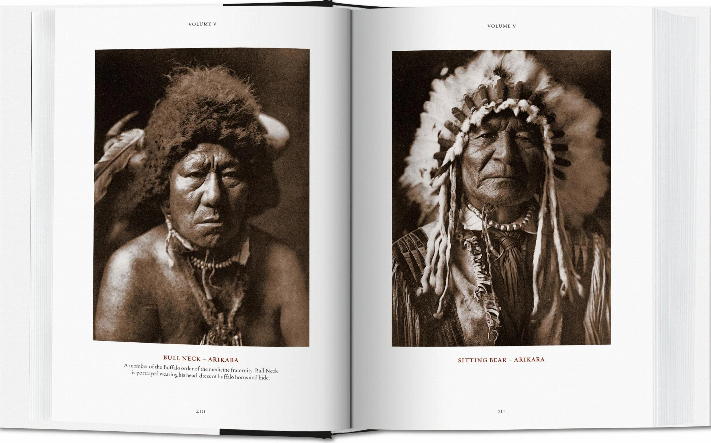 Die Indianer Nordamerikas. Die kompletten Portfolios: Die vollständigen Werke von Edward S. Curtis